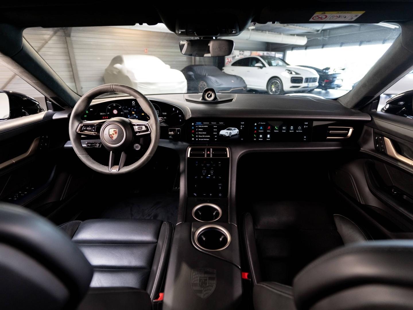Voitures occasions PORSCHE Taycan Sport Turismo Turbo Champagne-au-Mont-d'Or