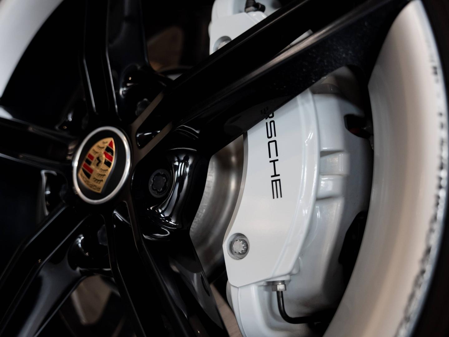 Voitures occasions PORSCHE Taycan Sport Turismo Turbo Champagne-au-Mont-d'Or