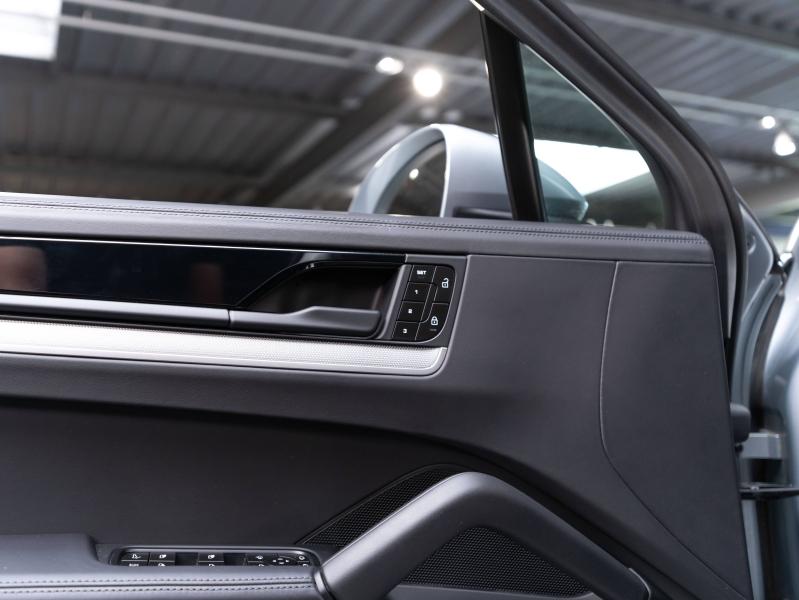 Voitures occasions PORSCHE Cayenne Coupe S E-Hybrid Champagne-au-Mont-d'Or