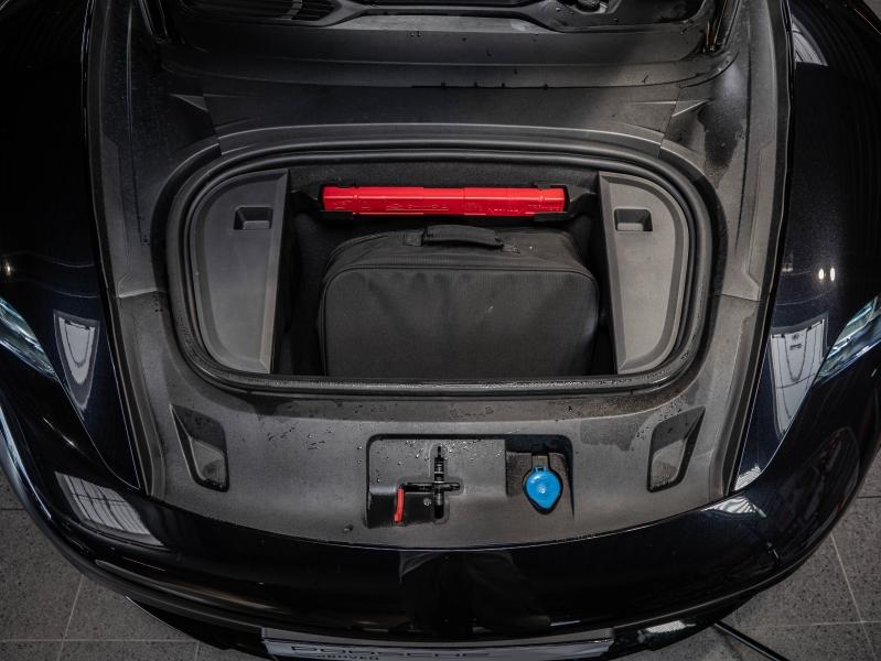 Voitures occasions PORSCHE Taycan Cross Turismo 4S Champagne-au-Mont-d'Or