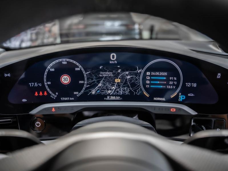 Voitures occasions PORSCHE Taycan Cross Turismo 4S Champagne-au-Mont-d'Or