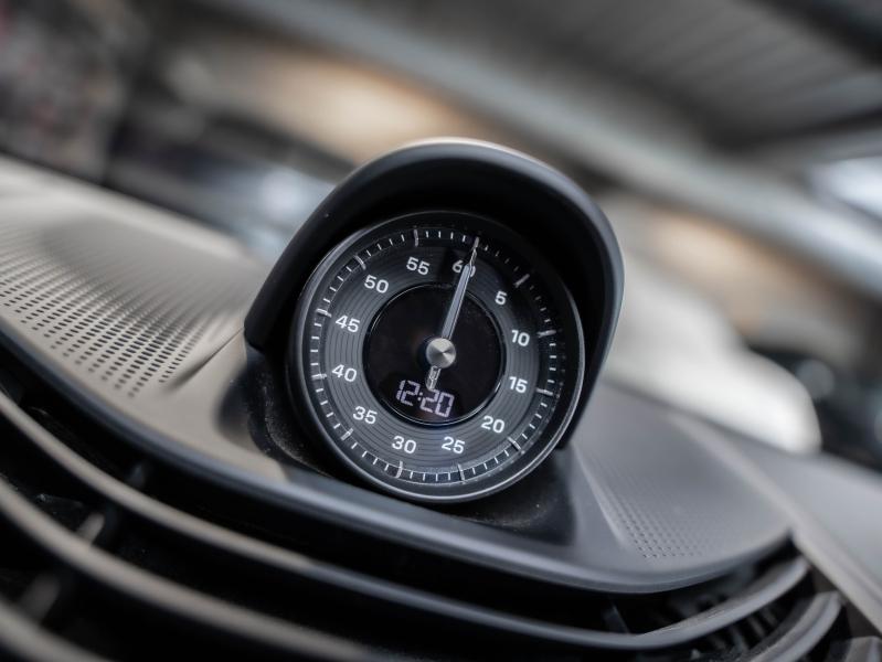 Voitures occasions PORSCHE Taycan Cross Turismo 4S Champagne-au-Mont-d'Or