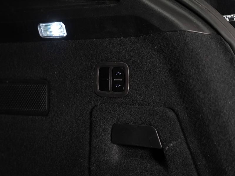 Voitures occasions PORSCHE CAYENNE E-Hybrid Champagne-au-Mont-d'Or