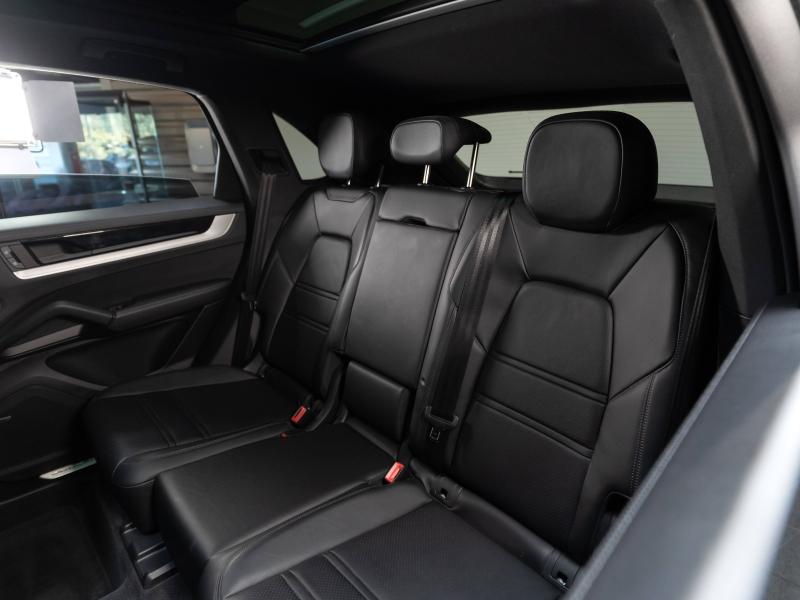 Voitures occasions PORSCHE CAYENNE E-Hybrid Champagne-au-Mont-d'Or