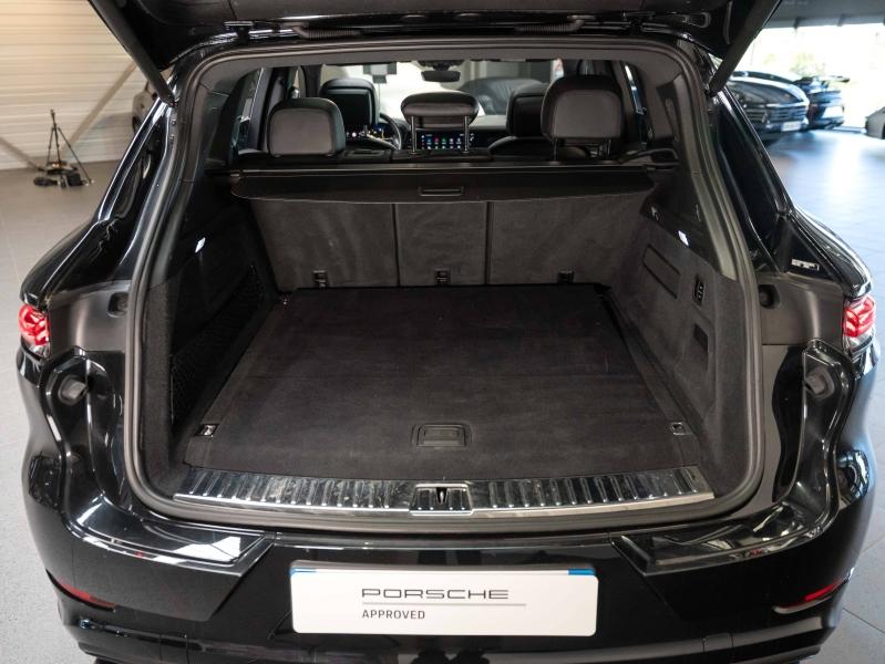 Voitures occasions PORSCHE CAYENNE E-Hybrid Champagne-au-Mont-d'Or