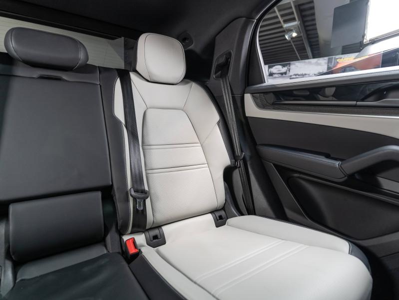 Voitures occasions PORSCHE Cayenne Coupe S E-Hybrid Champagne-au-Mont-d'Or