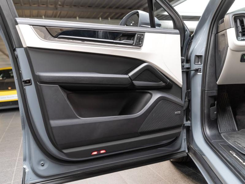 Voitures occasions PORSCHE Cayenne Coupe S E-Hybrid Champagne-au-Mont-d'Or