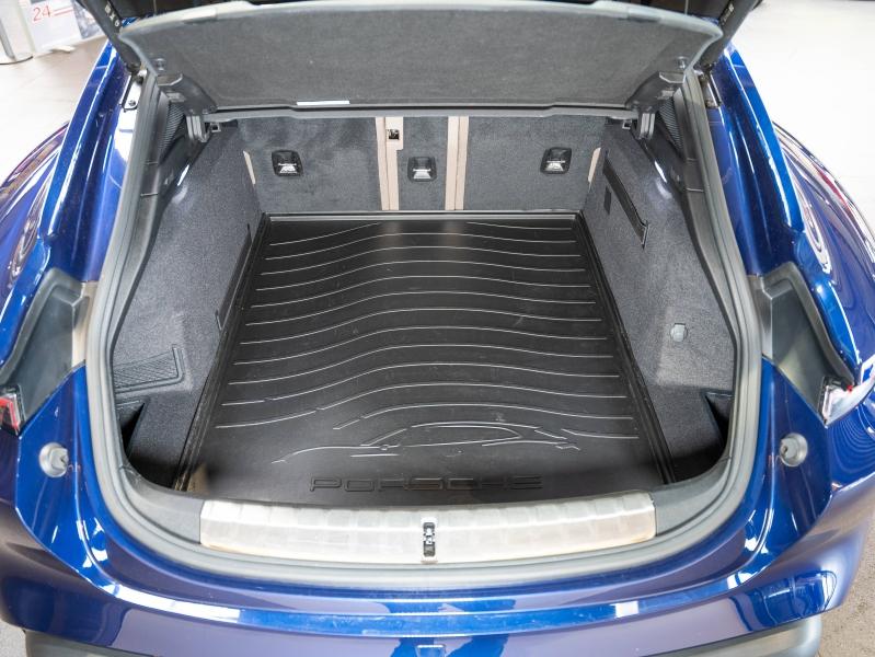 Voitures occasions PORSCHE Taycan Cross Turismo 4S Champagne-au-Mont-d'Or