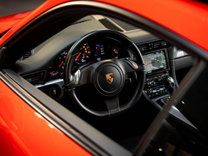 Voitures occasions PORSCHE 911 Coupe Carrera S Champagne-au-Mont-d'Or