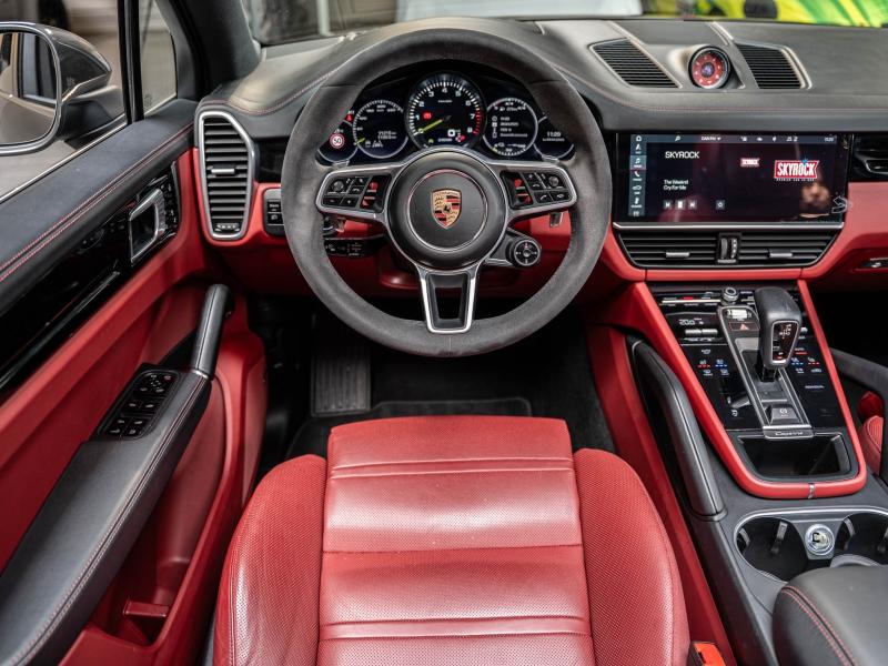 Voitures occasions PORSCHE CAYENNE E-Hybrid Champagne-au-Mont-d'Or