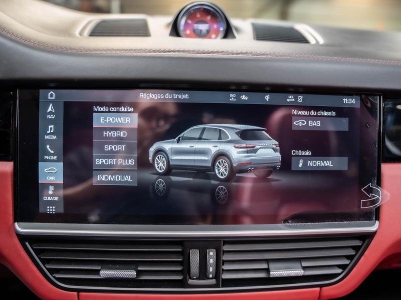 Voitures occasions PORSCHE CAYENNE E-Hybrid Champagne-au-Mont-d'Or