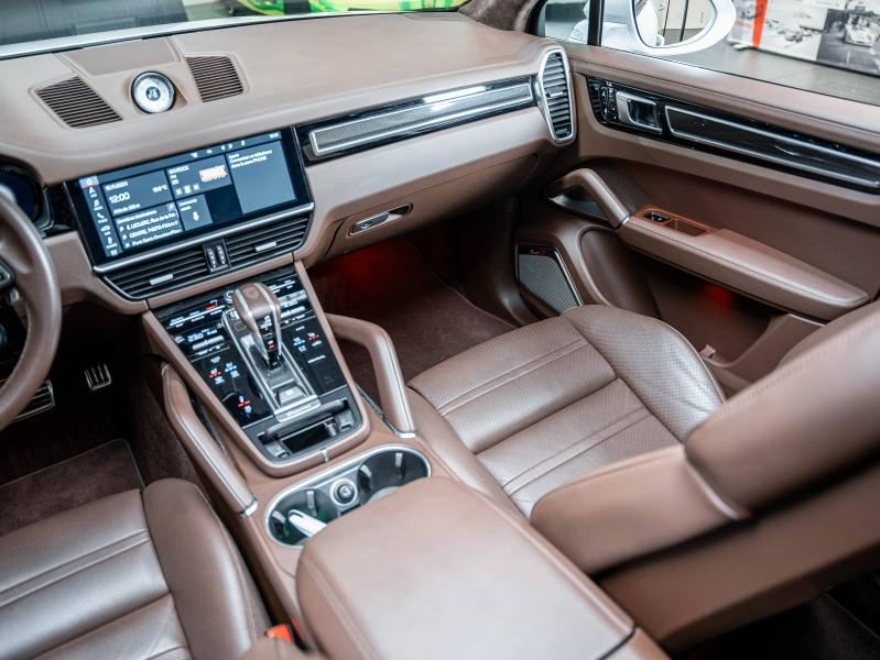 Voitures occasions PORSCHE CAYENNE Turbo S E-Hybrid Champagne-au-Mont-d'Or