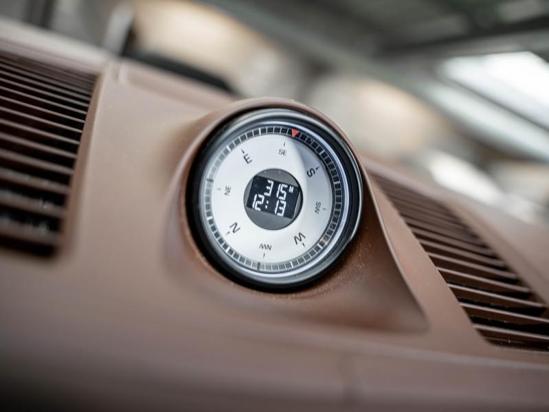 Voitures occasions PORSCHE CAYENNE Turbo S E-Hybrid Champagne-au-Mont-d'Or