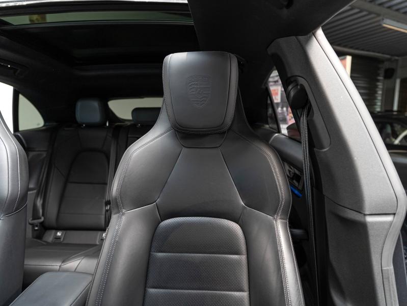 Voitures occasions PORSCHE MACAN 4 Champagne-au-Mont-d'Or
