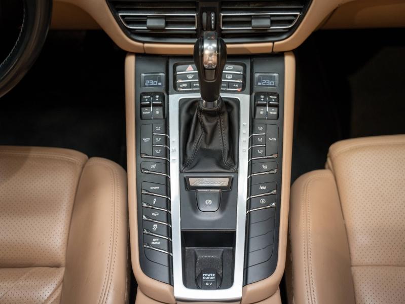 Voitures occasions PORSCHE MACAN S Champagne-au-Mont-d'Or