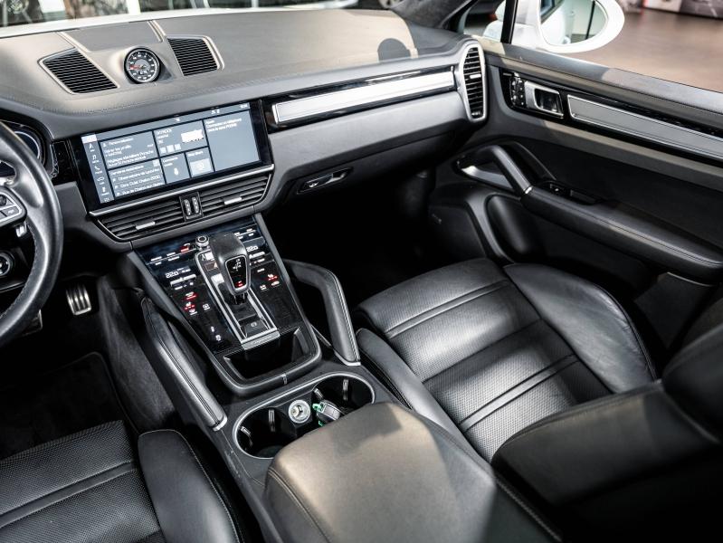Voitures occasions PORSCHE Cayenne Coupe Turbo Champagne-au-Mont-d'Or