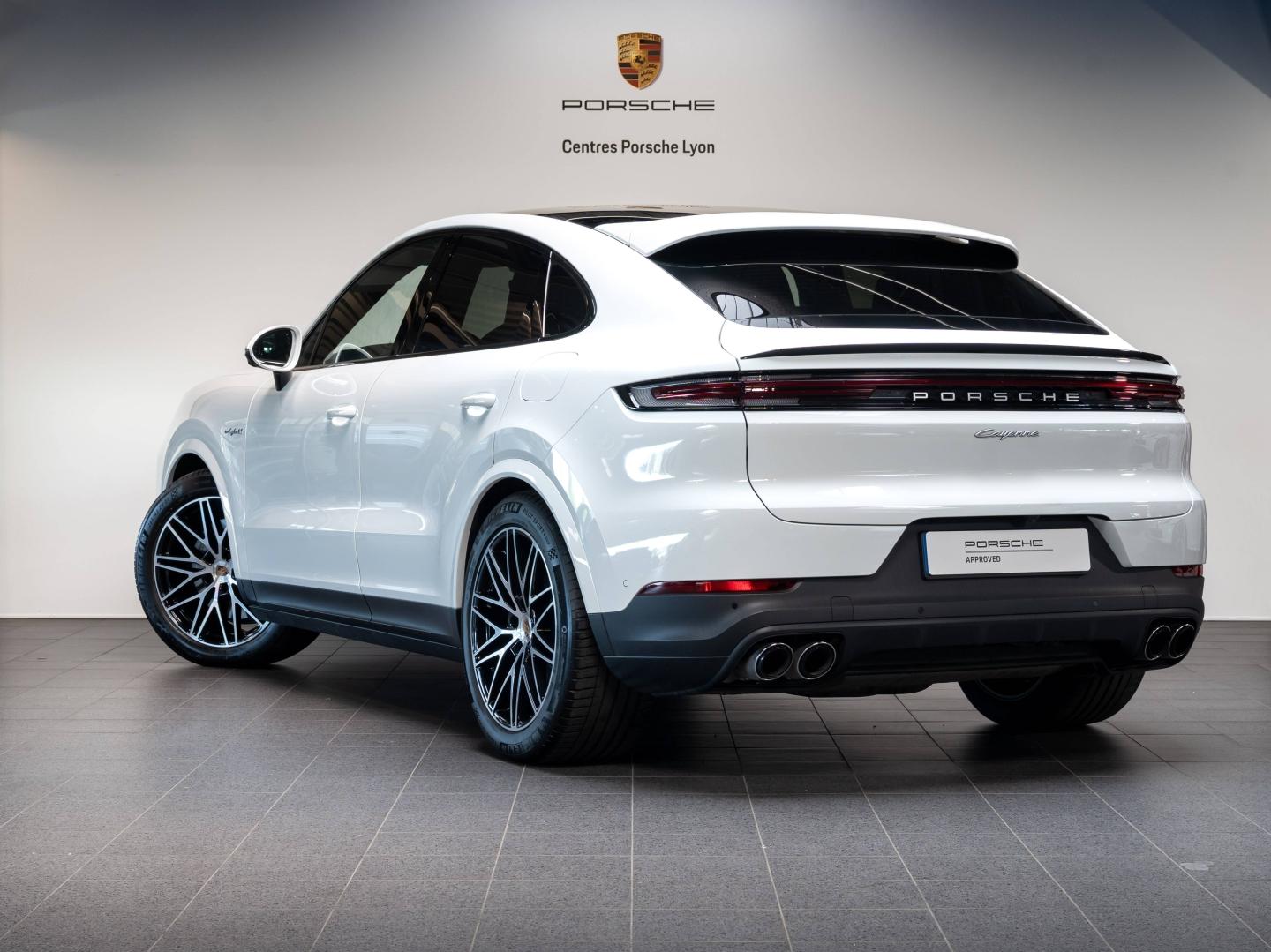 Voitures occasions PORSCHE Cayenne Coupe E-Hybrid Champagne-au-Mont-d'Or
