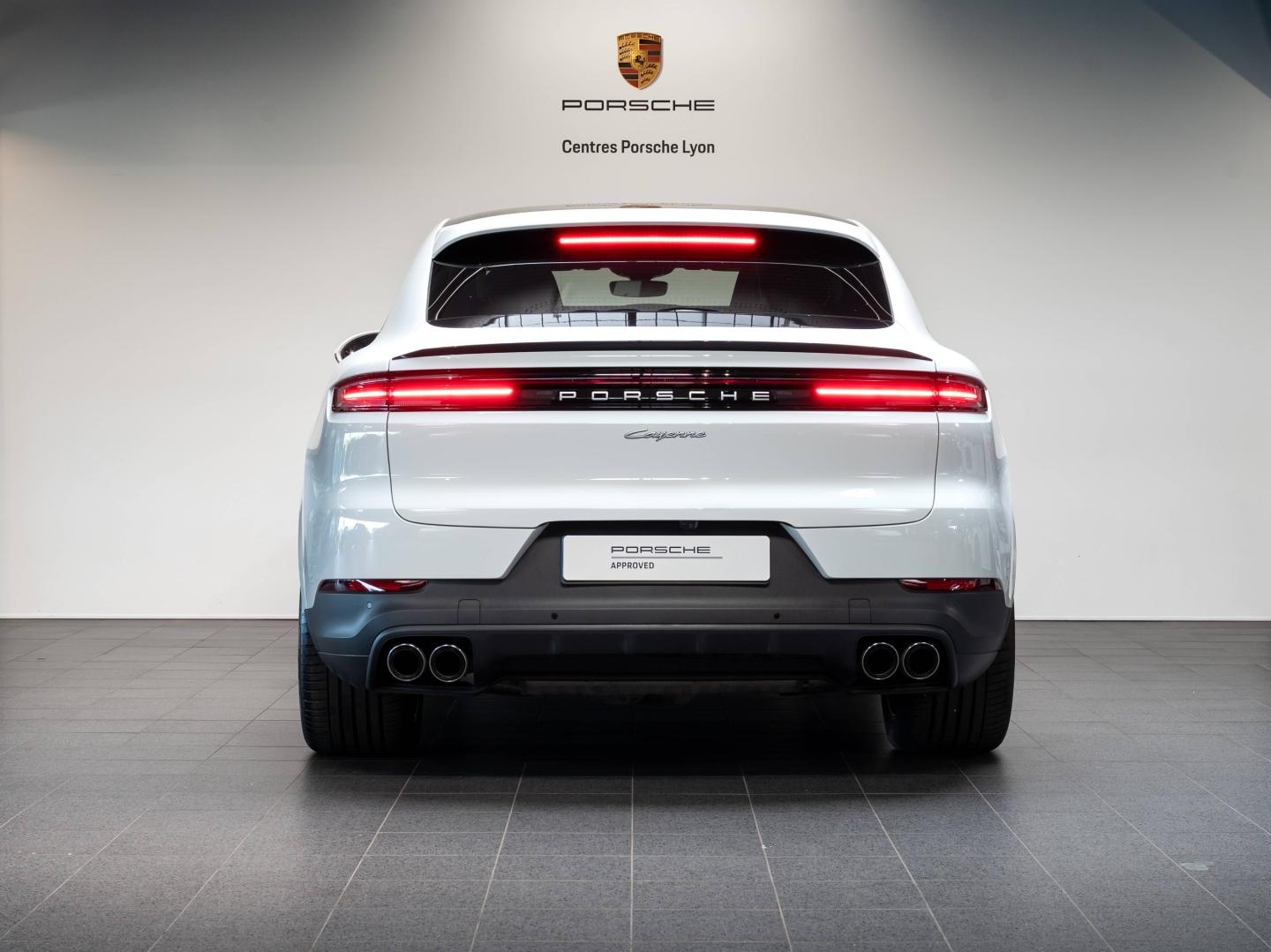 Voitures occasions PORSCHE Cayenne Coupe E-Hybrid Champagne-au-Mont-d'Or