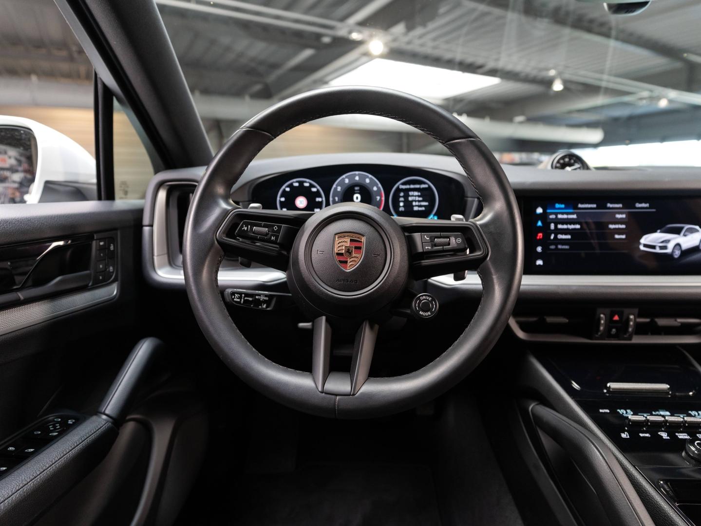 Voitures occasions PORSCHE Cayenne Coupe E-Hybrid Champagne-au-Mont-d'Or