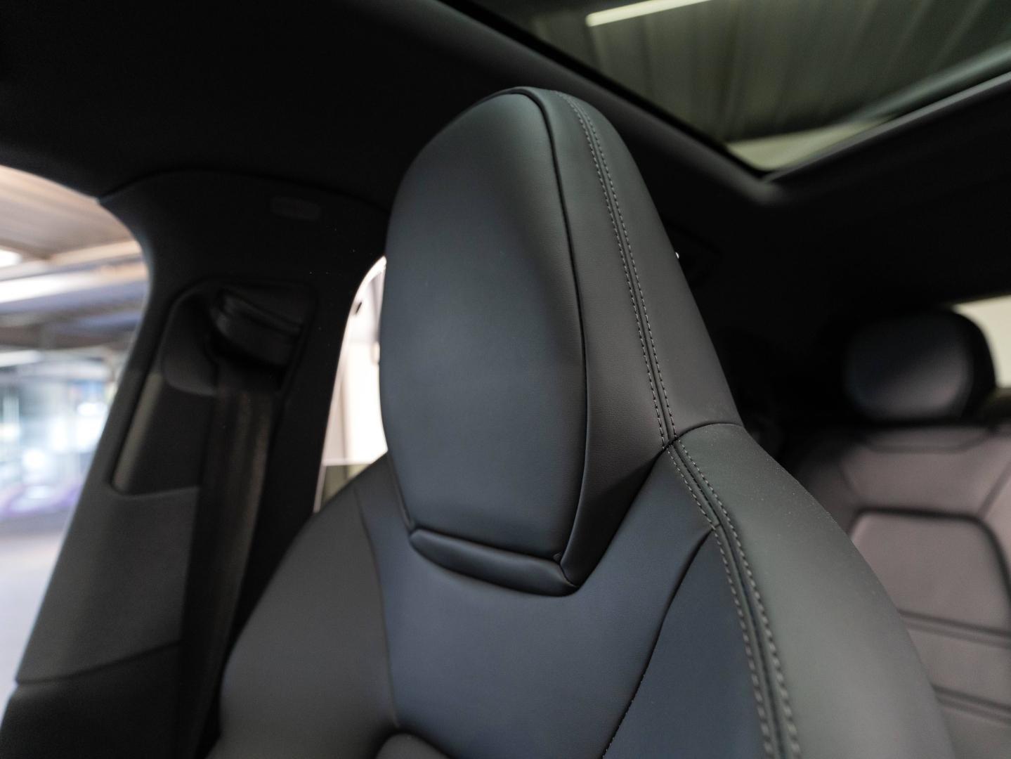 Voitures occasions PORSCHE Cayenne Coupe E-Hybrid Champagne-au-Mont-d'Or
