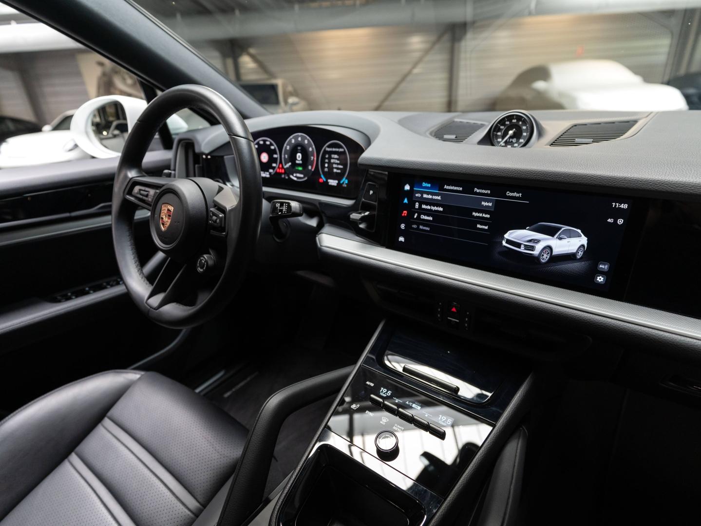 Voitures occasions PORSCHE Cayenne Coupe E-Hybrid Champagne-au-Mont-d'Or