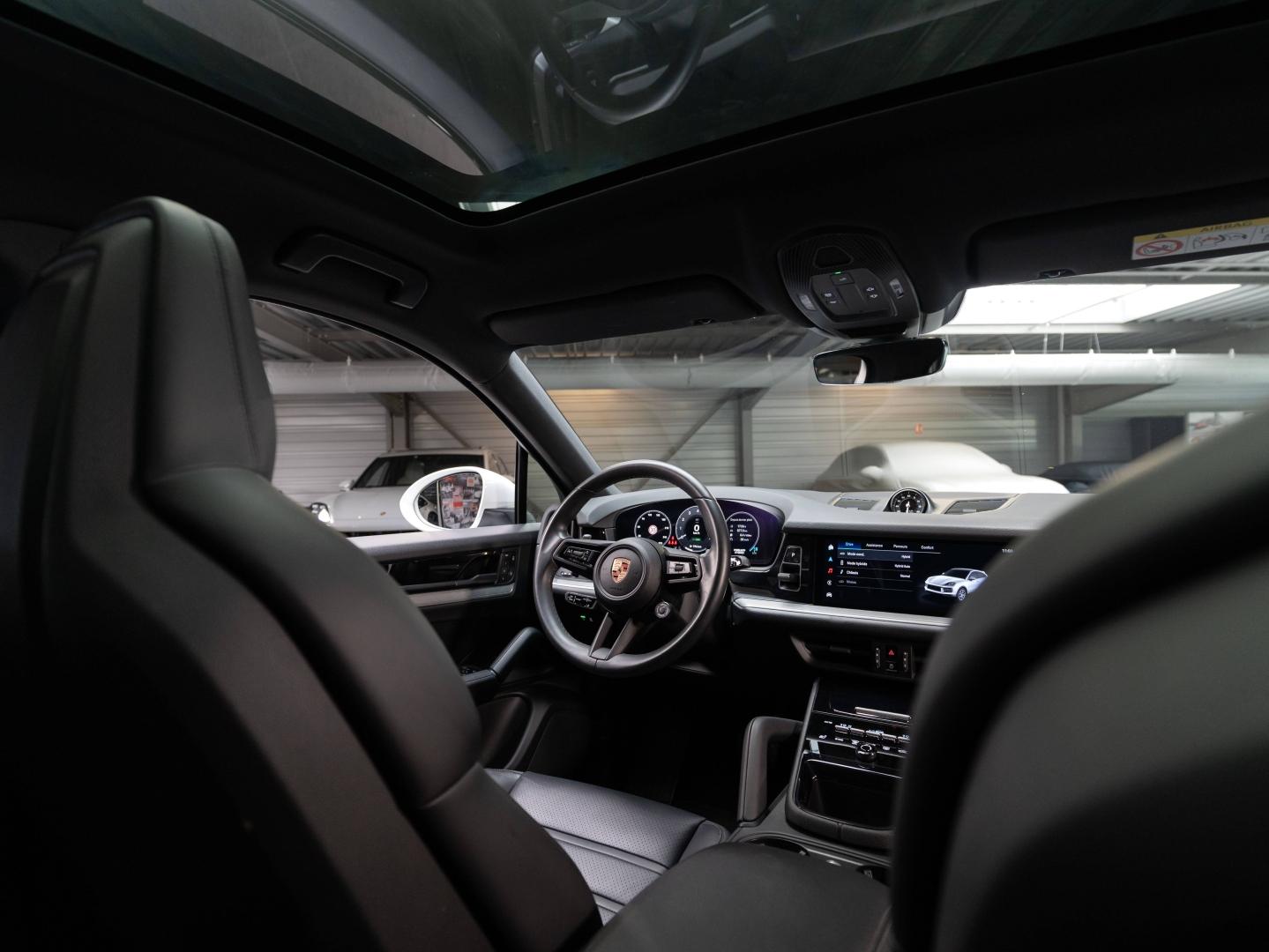 Voitures occasions PORSCHE Cayenne Coupe E-Hybrid Champagne-au-Mont-d'Or