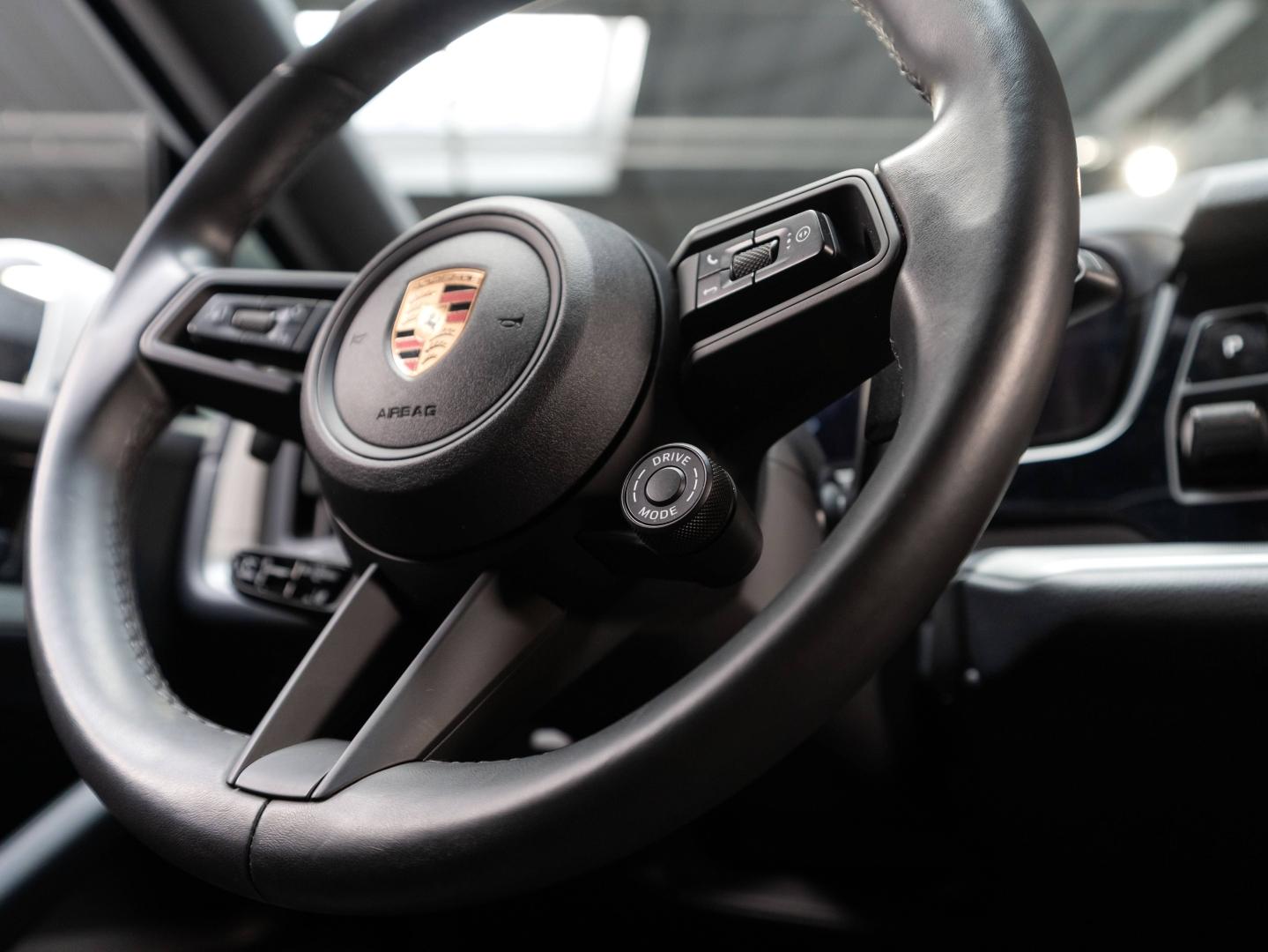 Voitures occasions PORSCHE Cayenne Coupe E-Hybrid Champagne-au-Mont-d'Or