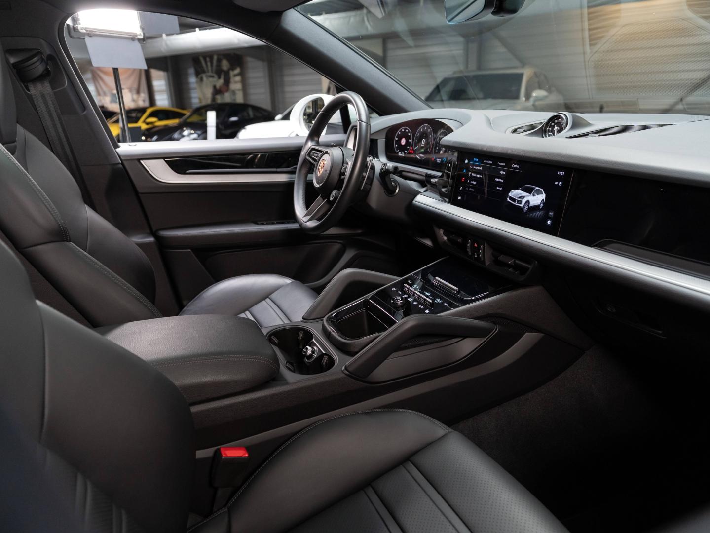 Voitures occasions PORSCHE Cayenne Coupe E-Hybrid Champagne-au-Mont-d'Or