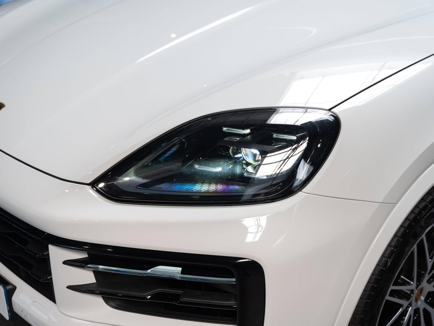 Voitures occasions PORSCHE Cayenne Coupe E-Hybrid Champagne-au-Mont-d'Or