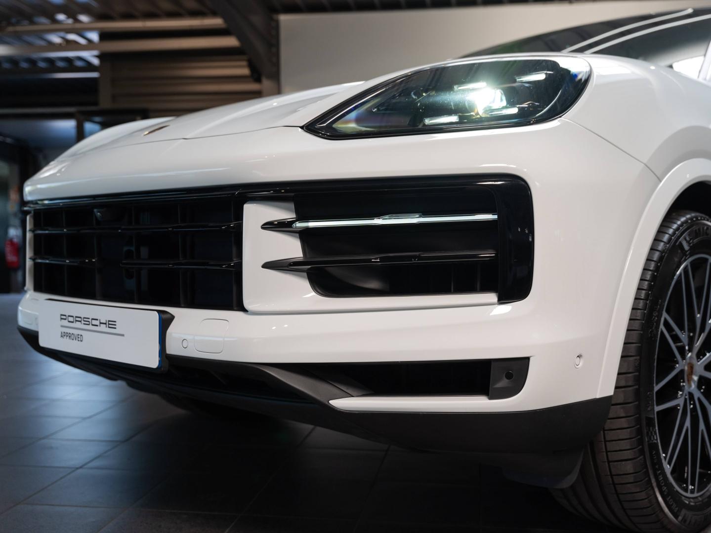Voitures occasions PORSCHE Cayenne Coupe E-Hybrid Champagne-au-Mont-d'Or