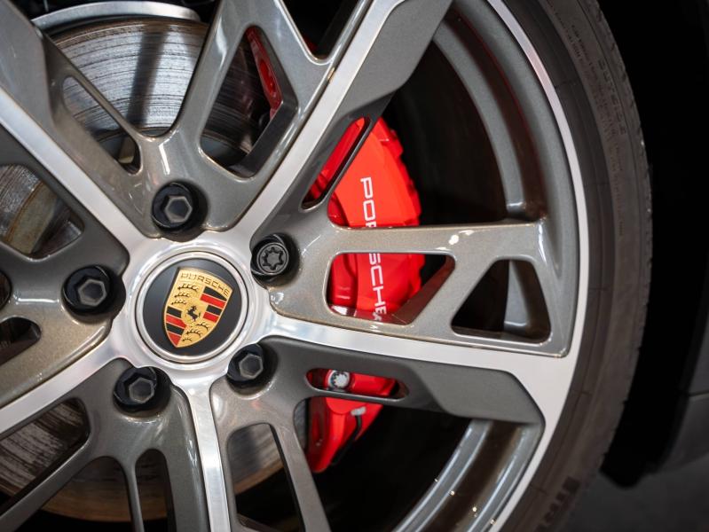 Voitures occasions PORSCHE Taycan Cross Turismo 4S Champagne-au-Mont-d'Or