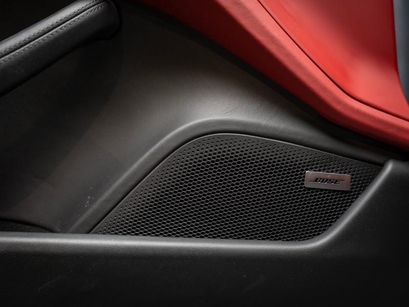 Voitures occasions PORSCHE Taycan Cross Turismo 4S Champagne-au-Mont-d'Or