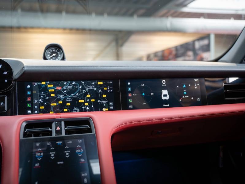 Voitures occasions PORSCHE Taycan Cross Turismo 4S Champagne-au-Mont-d'Or