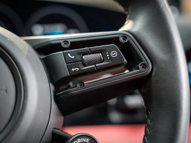 Voitures occasions PORSCHE Taycan Cross Turismo 4S Champagne-au-Mont-d'Or