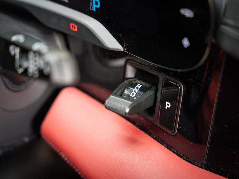 Voitures occasions PORSCHE Taycan Cross Turismo 4S Champagne-au-Mont-d'Or