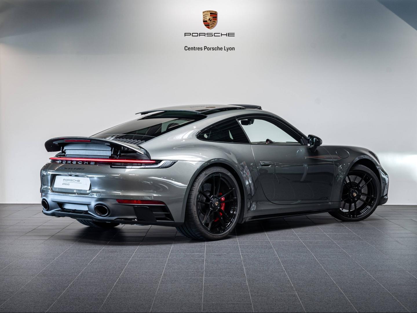 Voitures occasions PORSCHE 911 Coupe Carrera 4 GTS Champagne-au-Mont-d'Or