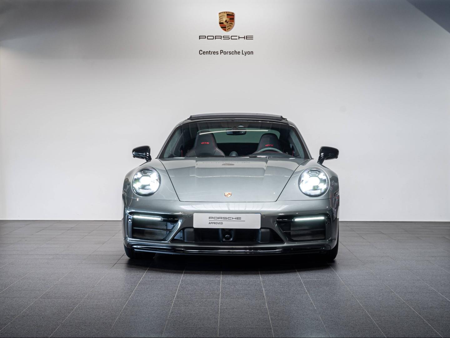 Voitures occasions PORSCHE 911 Coupe Carrera 4 GTS Champagne-au-Mont-d'Or