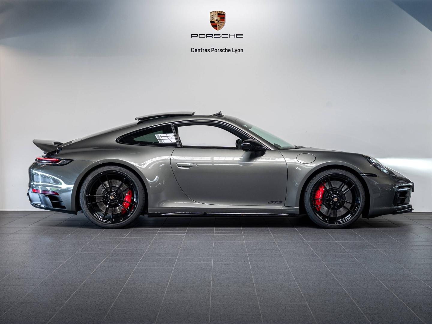 Voitures occasions PORSCHE 911 Coupe Carrera 4 GTS Champagne-au-Mont-d'Or