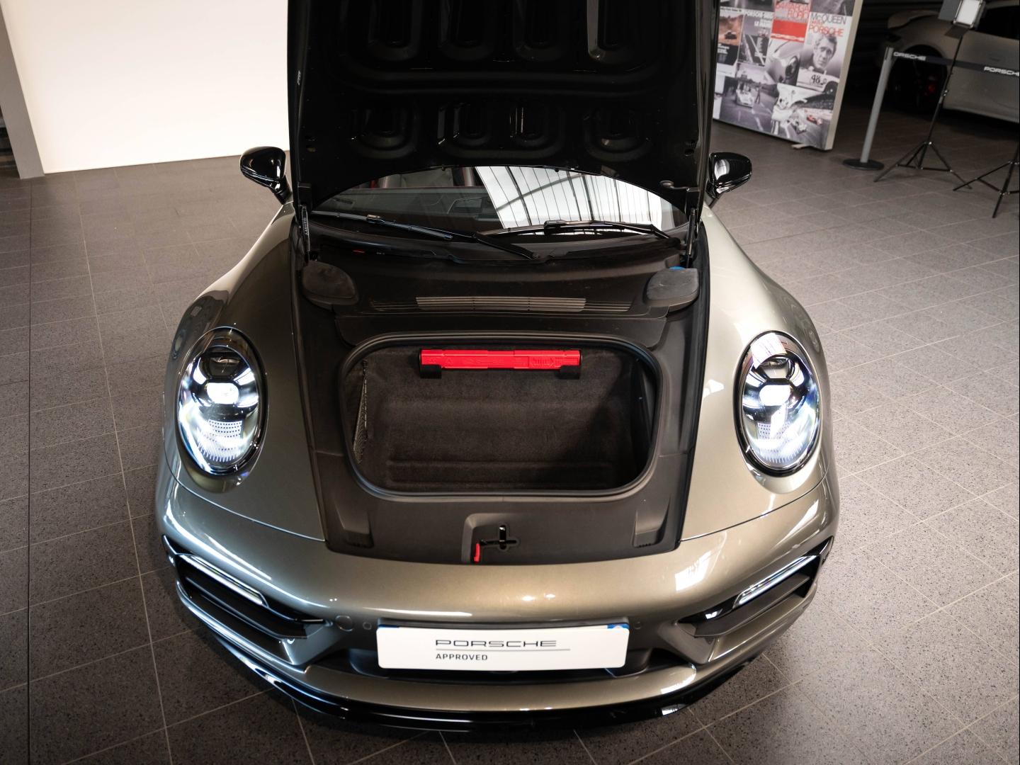 Voitures occasions PORSCHE 911 Coupe Carrera 4 GTS Champagne-au-Mont-d'Or