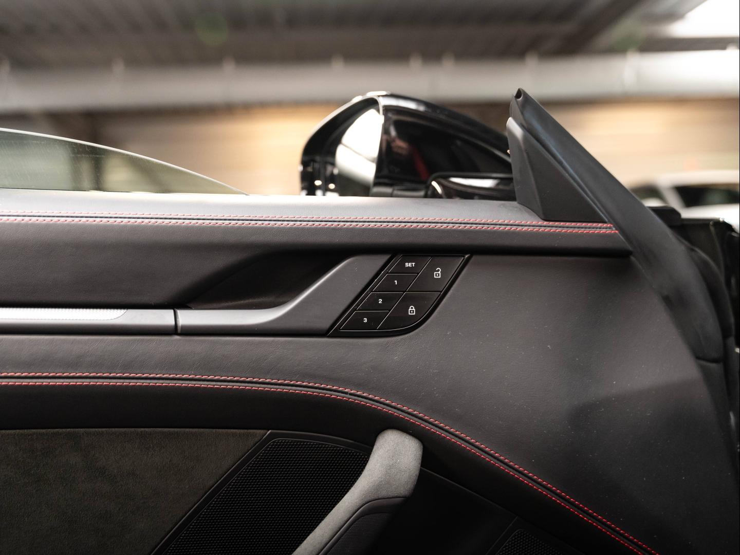 Voitures occasions PORSCHE 911 Coupe Carrera 4 GTS Champagne-au-Mont-d'Or