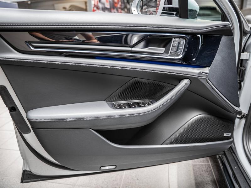 Voitures occasions PORSCHE PANAMERA 4 Champagne-au-Mont-d'Or