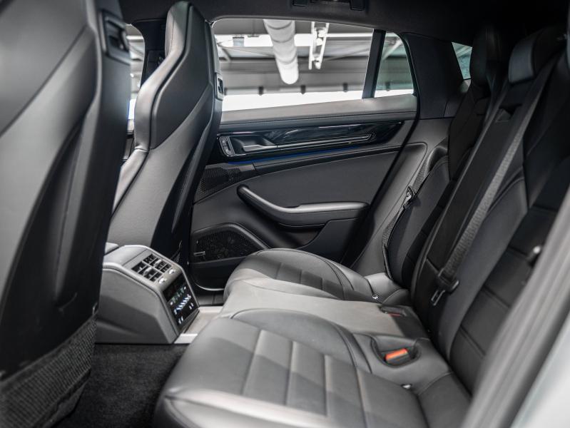 Voitures occasions PORSCHE PANAMERA 4 Champagne-au-Mont-d'Or