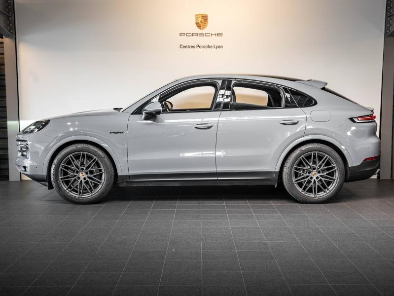 Voitures occasions PORSCHE Cayenne Coupe E-Hybrid Champagne-au-Mont-d'Or