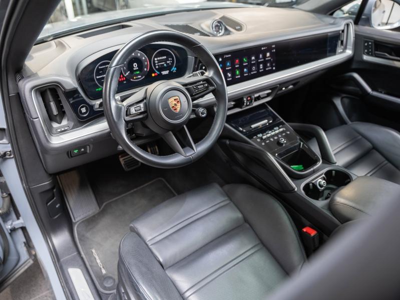 Voitures occasions PORSCHE Cayenne Coupe E-Hybrid Champagne-au-Mont-d'Or