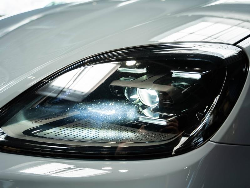 Voitures occasions PORSCHE Cayenne Coupe E-Hybrid Champagne-au-Mont-d'Or