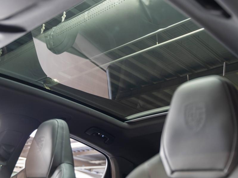 Voitures occasions PORSCHE Cayenne Coupe E-Hybrid Champagne-au-Mont-d'Or