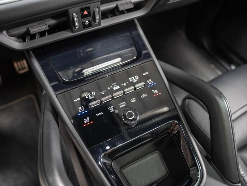 Voitures occasions PORSCHE Cayenne Coupe E-Hybrid Champagne-au-Mont-d'Or