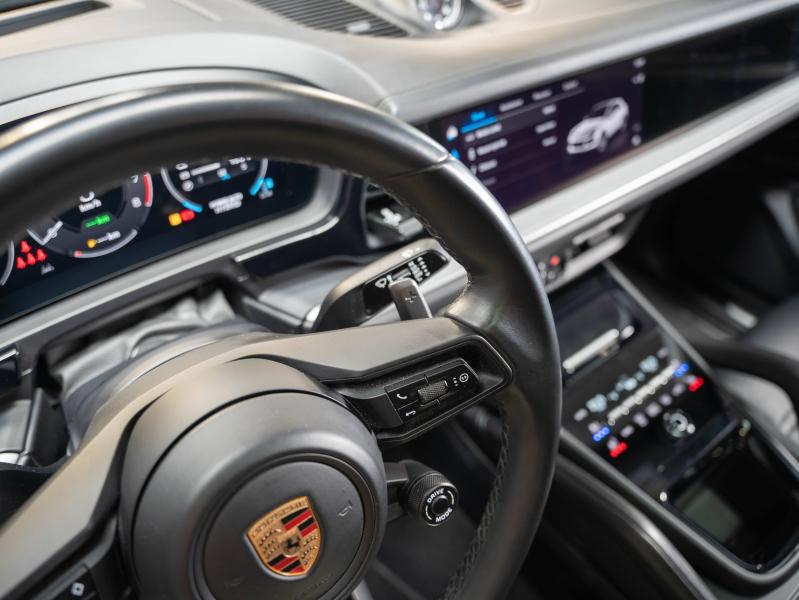 Voitures occasions PORSCHE Cayenne Coupe E-Hybrid Champagne-au-Mont-d'Or