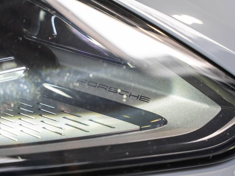 Voitures occasions PORSCHE Cayenne Coupe E-Hybrid Champagne-au-Mont-d'Or