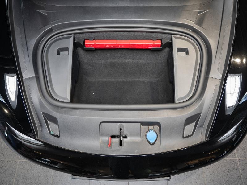 Voitures occasions PORSCHE Taycan 4S Champagne-au-Mont-d'Or